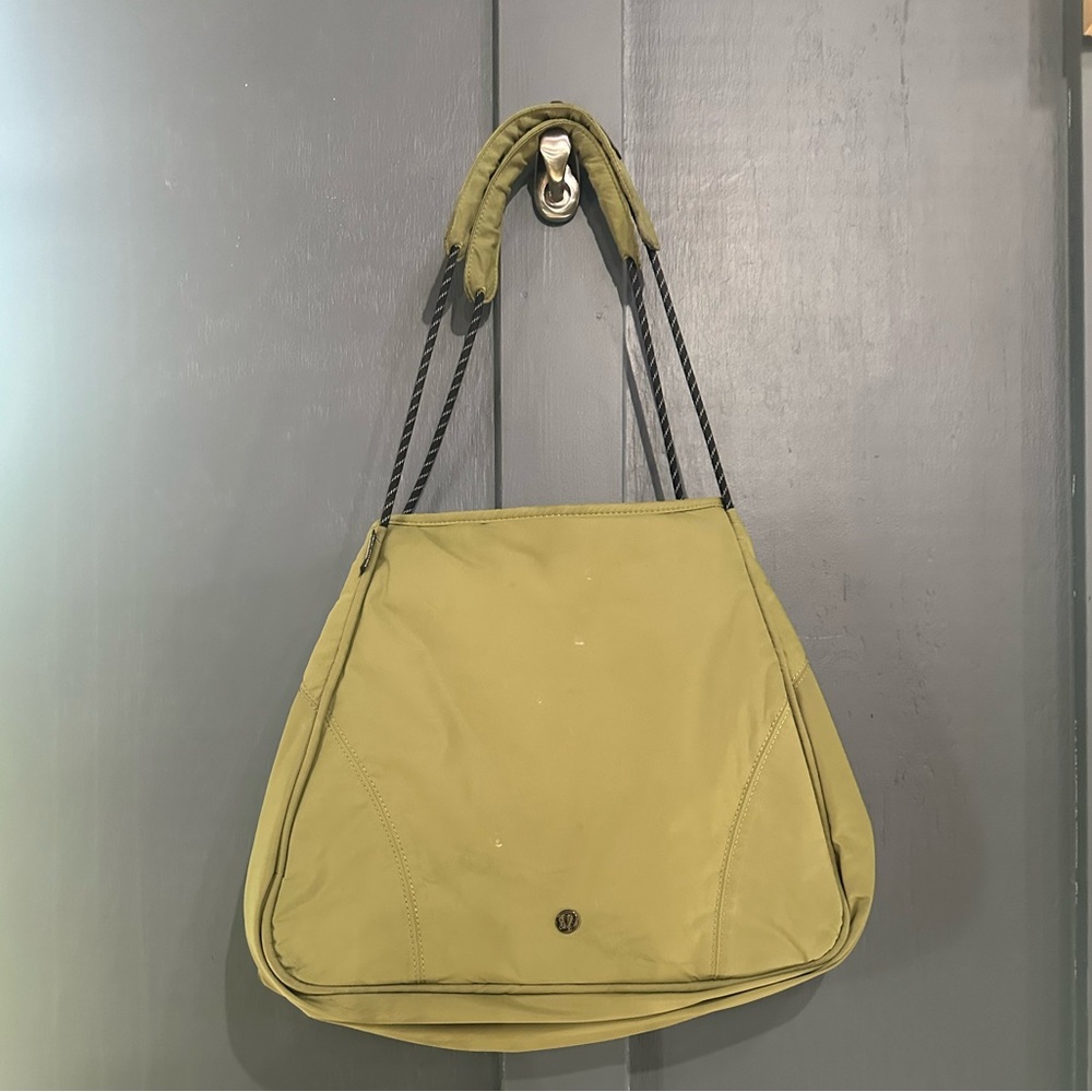 Lululemon Tote - Bronze Green